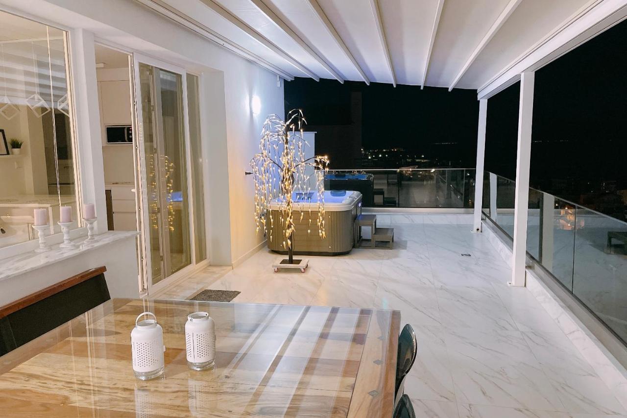 Euphoria Luxury Penthouse Apartment Kavála Exterior photo