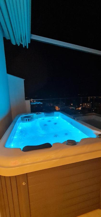 Euphoria Luxury Penthouse Apartment Kavála Exterior photo